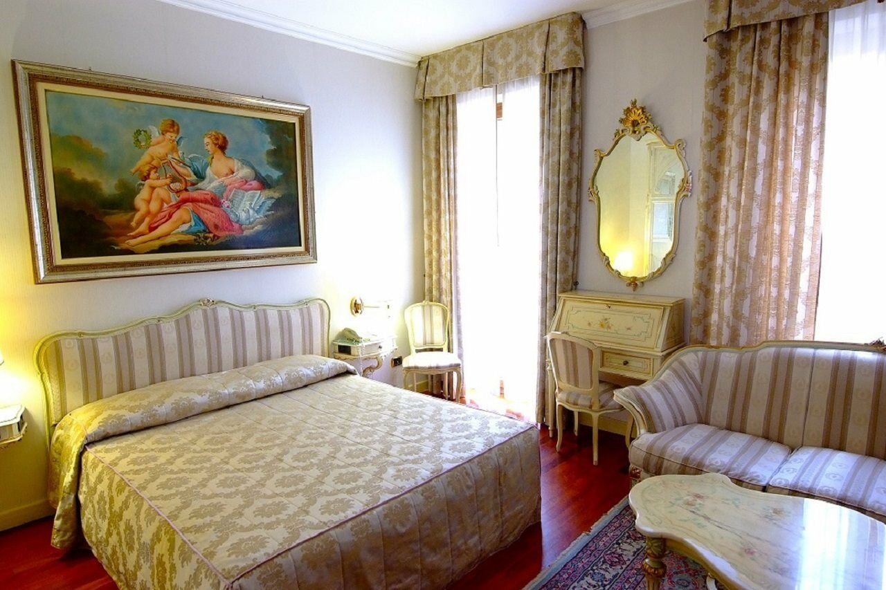 Andreola Central Hotel
