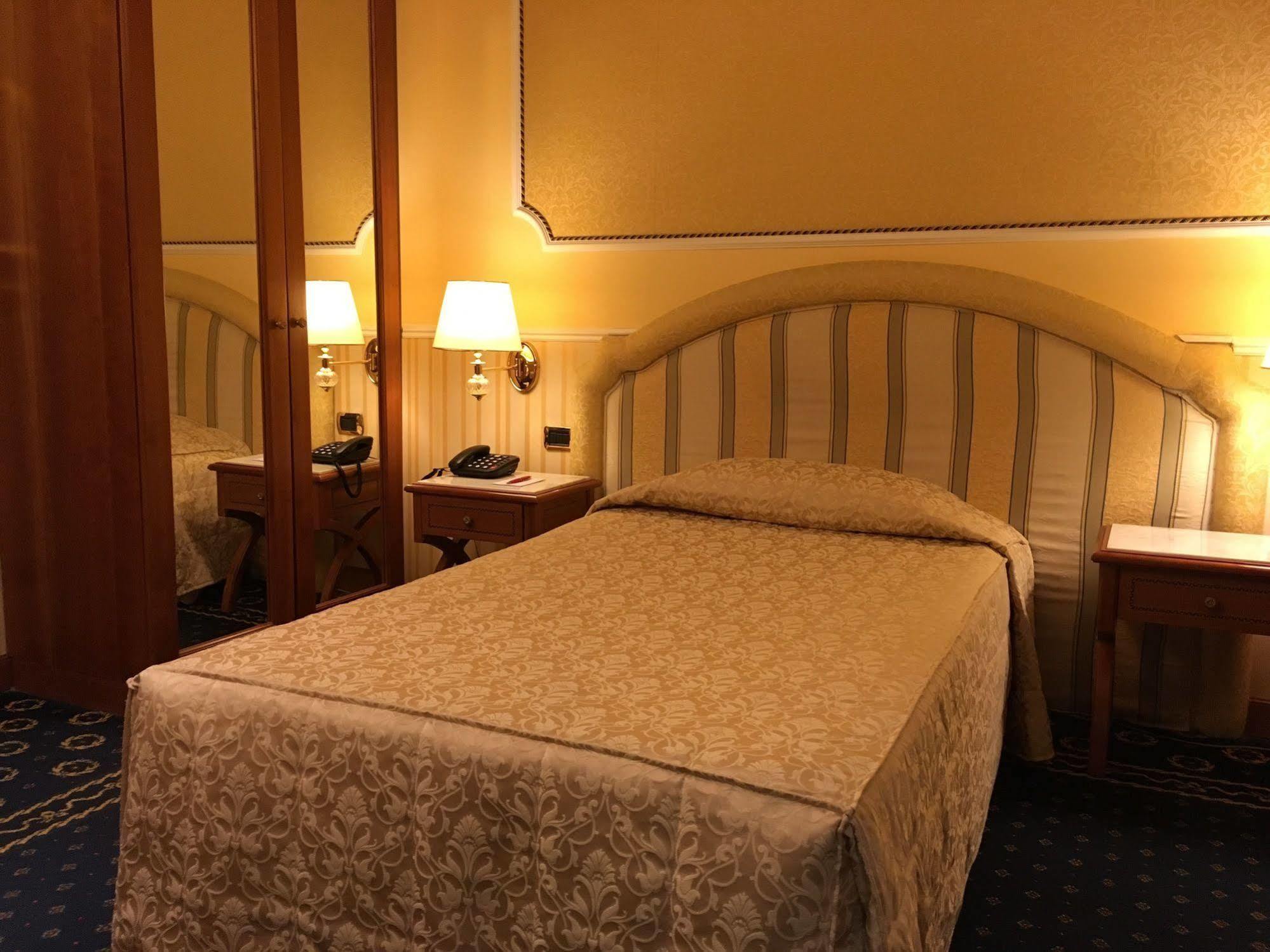 Andreola Hotel